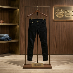 Carrot Fit Black Jeans
